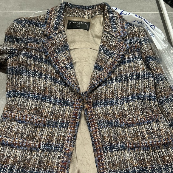 ✨CHANEL Winter Tweed 2004-vintage Jacket EXCELLENT like-new condtn Lagerfeld - Picture 4 of 16